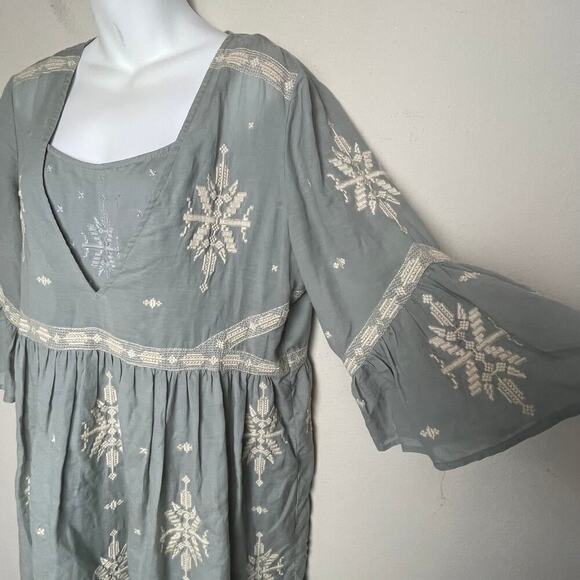 Sundance Embroidered Babydoll Boho Dress M Sage Beige Festival Bell Sleeve Slip - Picture 4 of 9